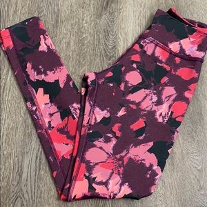 Beyond Yoga Dazed Floral Lux leggings